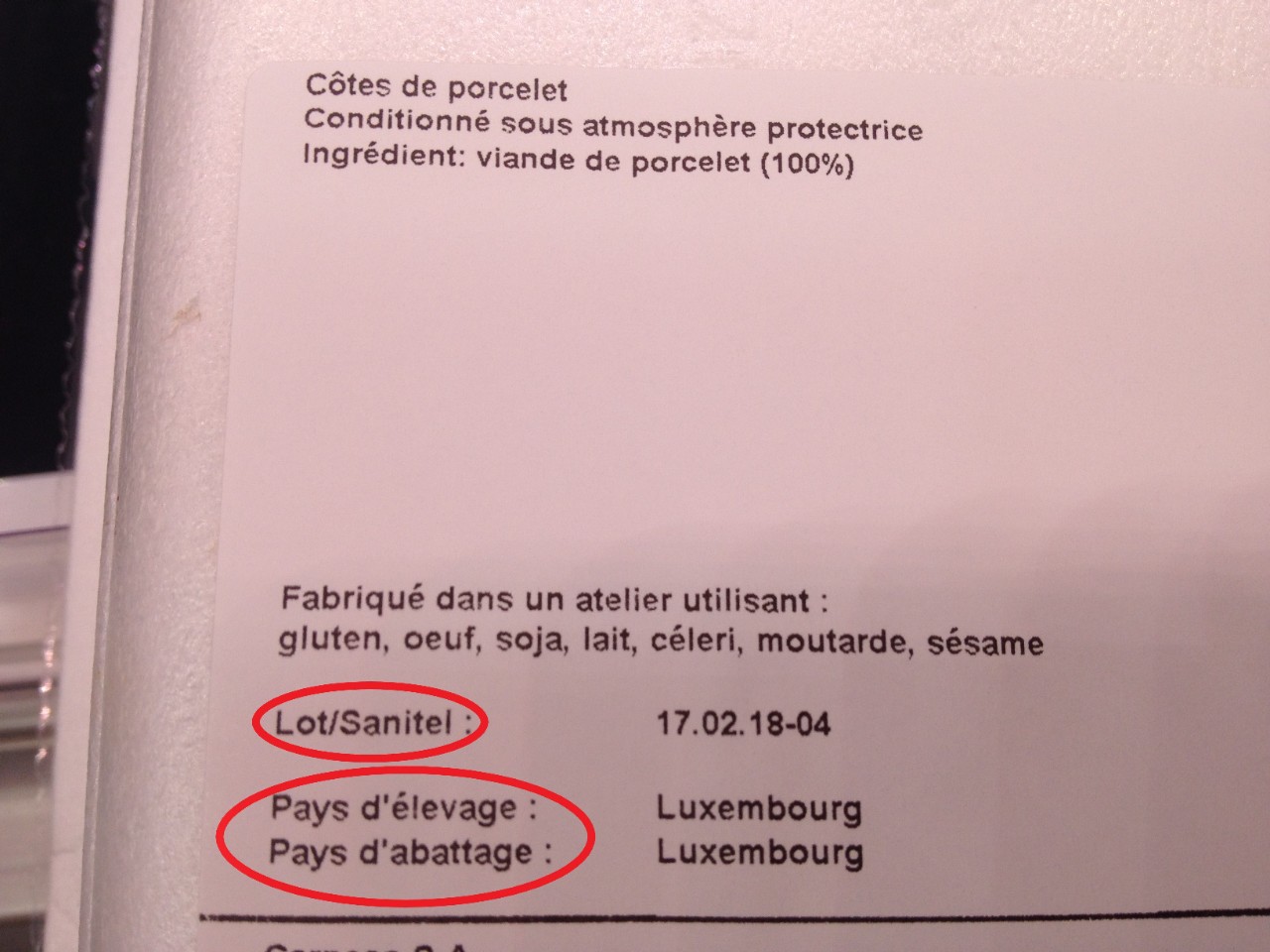 Herkunftskennzeichnung und EU-Zulassungsnummer bei Schweinefleisch